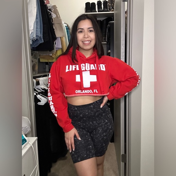 Red cropped top sweater - Picture 1 of 4